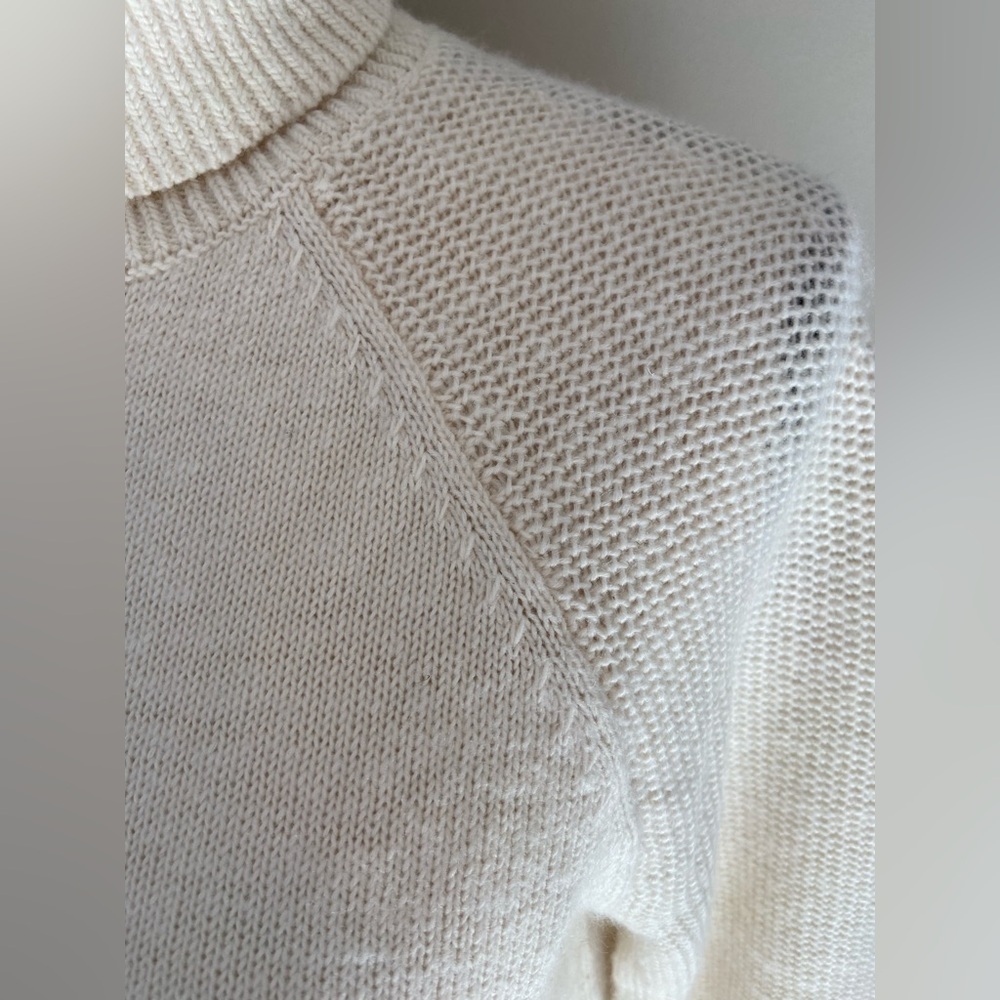 Loft Ivory Turtleneck Sweater | Women's Sz M - Picture 6 of 13